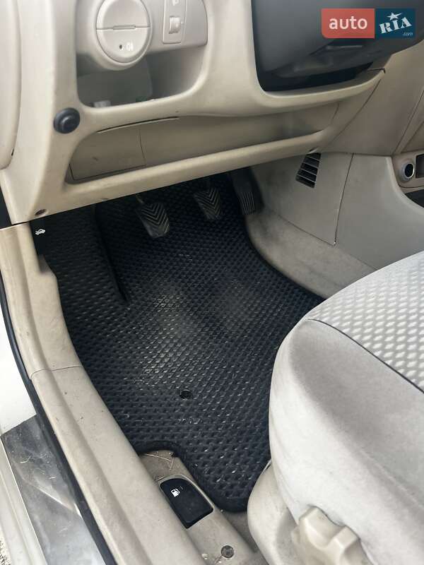 Седан Hyundai Accent 2008 в Кременчуге