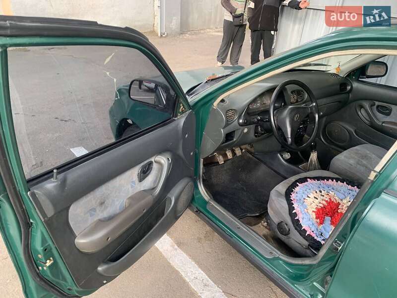 Седан Hyundai Accent 1995 в Великодолинському фото 9 Седан Hyundai Accent 1995 в Великодолинському