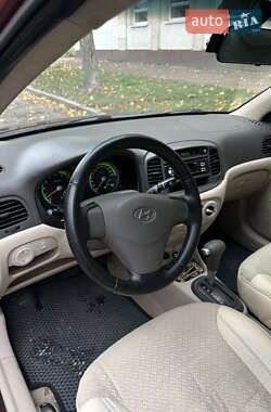 Седан Hyundai Accent 2008 в  фото 25 Седан Hyundai Accent 2008 в