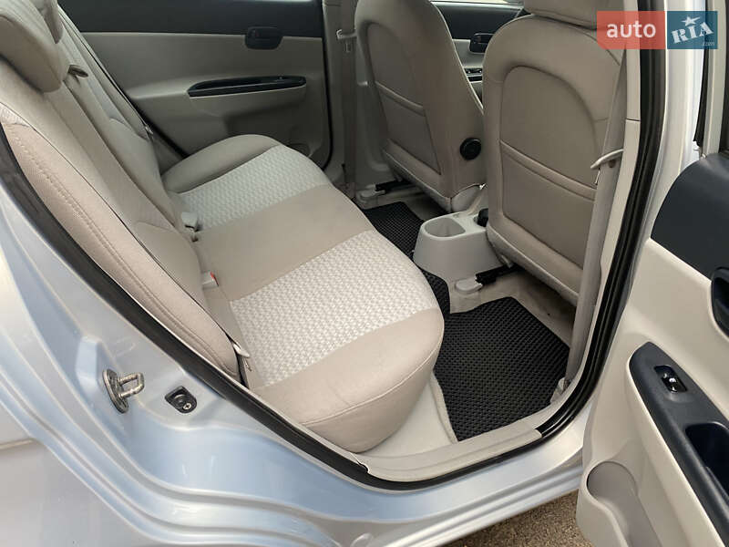 Седан Hyundai Accent 2007 в Одесі фото 16 Седан Hyundai Accent 2007 в Одесі