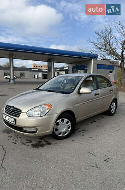 Седан Hyundai Accent 2009 в Черкасах