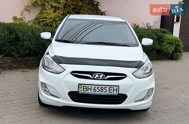 Хэтчбек Hyundai Accent 2012 в Одессе