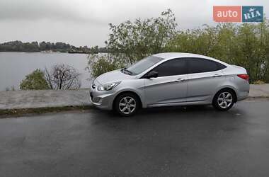Седан Hyundai Accent 2012 в 