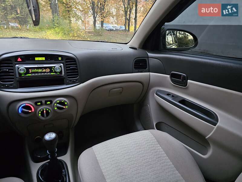 Седан Hyundai Accent 2007 в Харкові