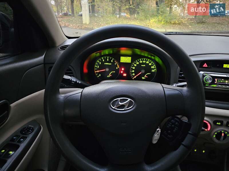 Седан Hyundai Accent 2007 в Харкові