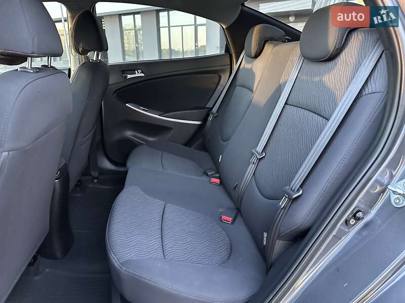 Седан Hyundai Accent 2013 в Киеве фото 37 Седан Hyundai Accent 2013 в Киеве
