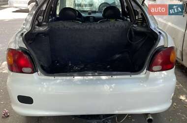 Лифтбек Hyundai Accent 1996 в 