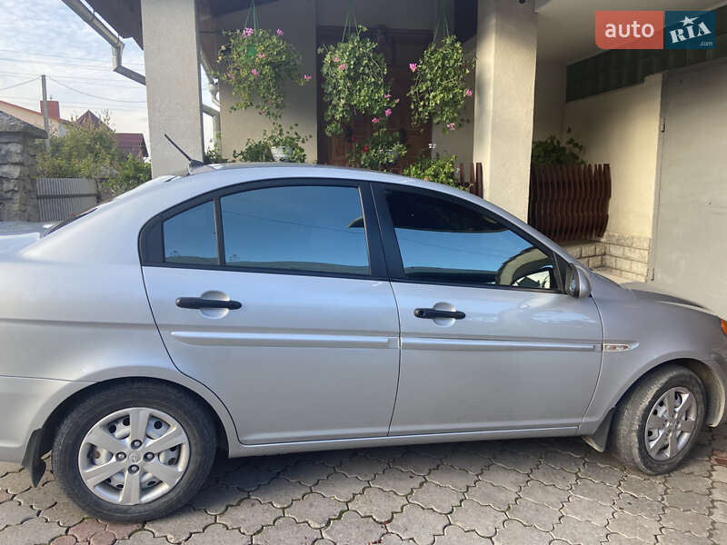 Седан Hyundai Accent 2008 в Тернополе