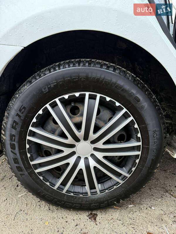 Седан Hyundai Accent 2013 в Киеве фото 26 Седан Hyundai Accent 2013 в Киеве