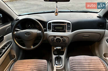 Седан Hyundai Accent 2008 в  фото 14 Седан Hyundai Accent 2008 в