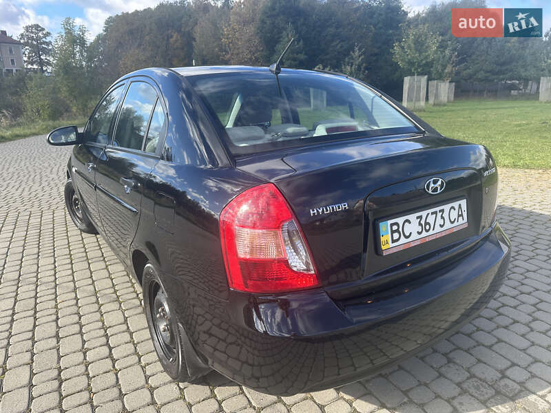 Седан Hyundai Accent 2008 в Львове