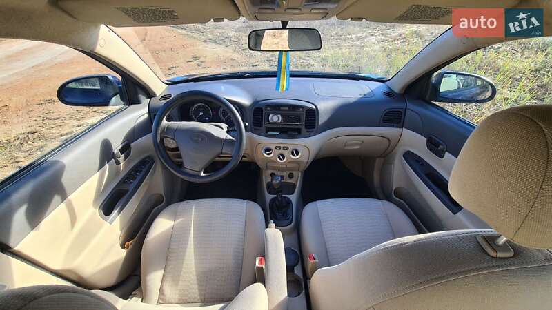 Седан Hyundai Accent 2008 в Иршанске