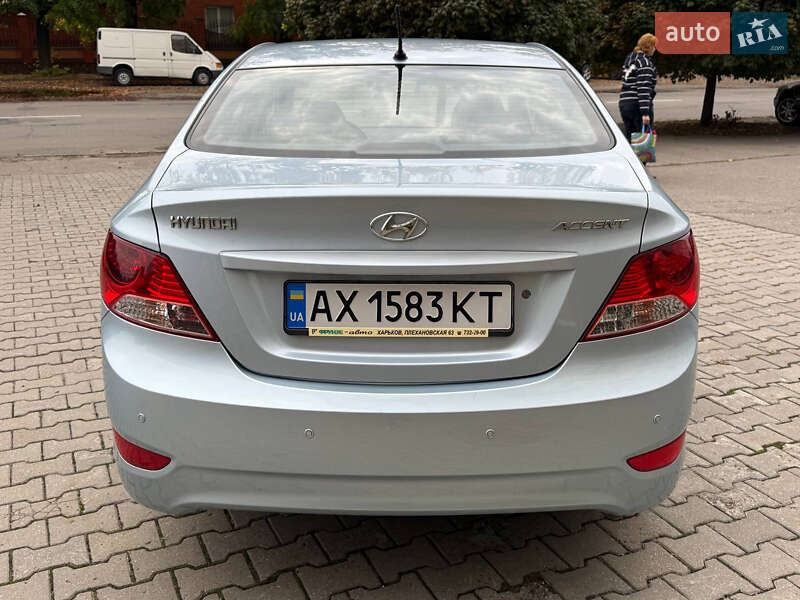 Седан Hyundai Accent 2011 в Харькове фото 7 Седан Hyundai Accent 2011 в Харькове