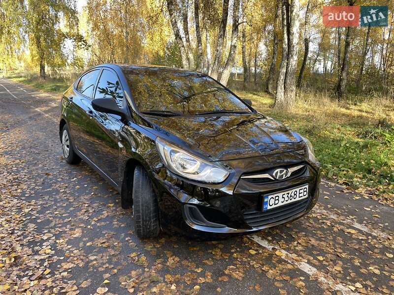 Седан Hyundai Accent 2013 в Чернігові фото 5 Седан Hyundai Accent 2013 в Чернігові