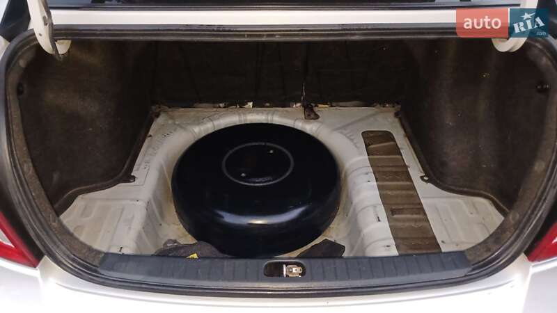 Седан Hyundai Accent 2010 в Корсуне-Шевченковском фото 4 Седан Hyundai Accent 2010 в Корсуне-Шевченковском