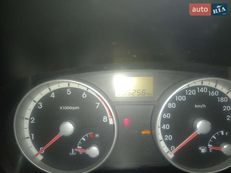 Седан Hyundai Accent 2008 в Сребном фото 11 Седан Hyundai Accent 2008 в Сребном