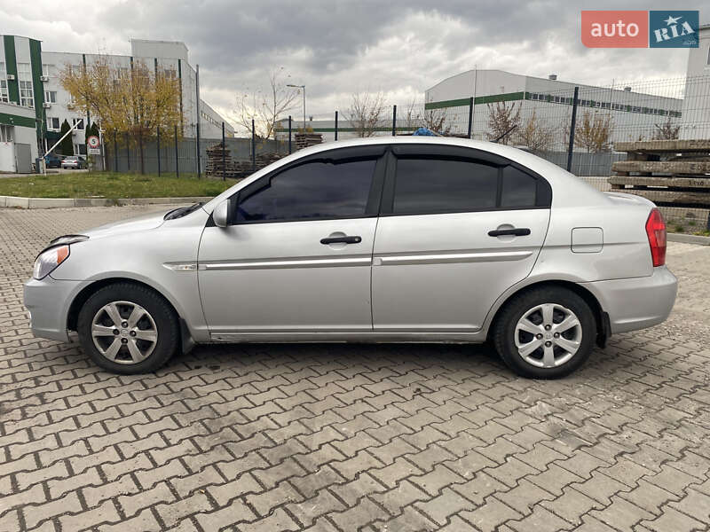 Седан Hyundai Accent 2008 в Броварах