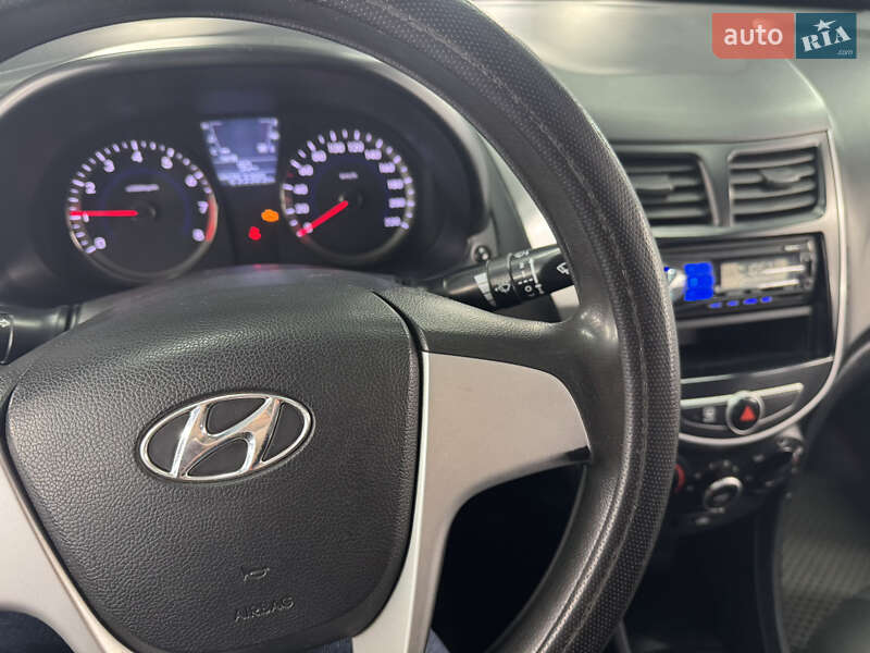 Седан Hyundai Accent 2011 в Одессе фото 7 Седан Hyundai Accent 2011 в Одессе