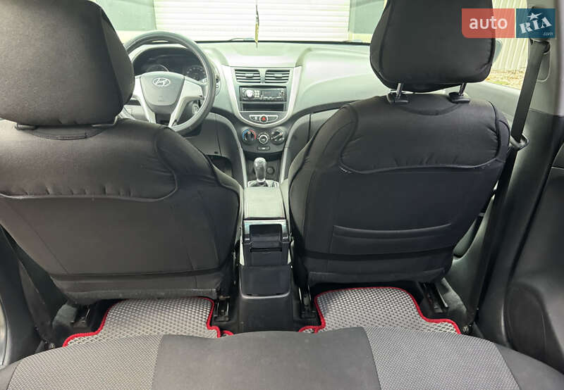 Седан Hyundai Accent 2011 в Одессе фото 13 Седан Hyundai Accent 2011 в Одессе