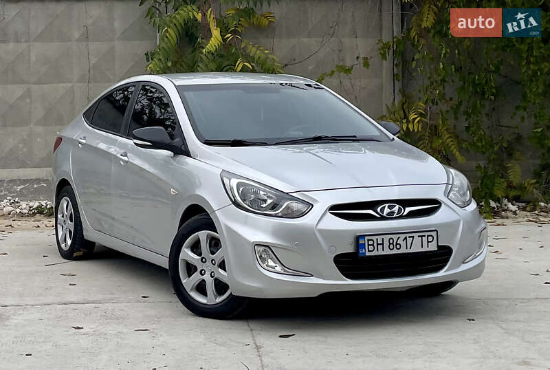 Седан Hyundai Accent 2011 в Одесі фото 5 Седан Hyundai Accent 2011 в Одесі