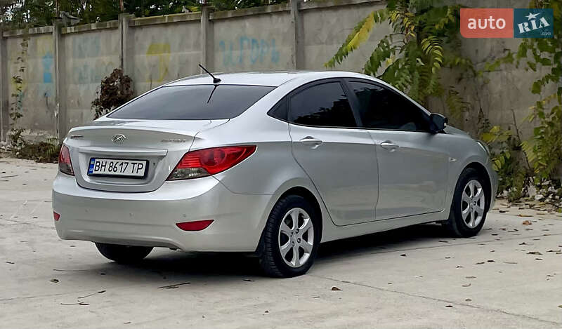 Седан Hyundai Accent 2011 в Одесі фото 31 Седан Hyundai Accent 2011 в Одесі