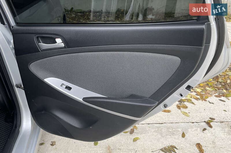 Седан Hyundai Accent 2011 в Одесі фото 49 Седан Hyundai Accent 2011 в Одесі