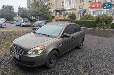 Седан Hyundai Accent 2008 в Ужгороде