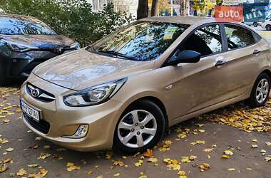 Седан Hyundai Accent 2014 в Одесі
