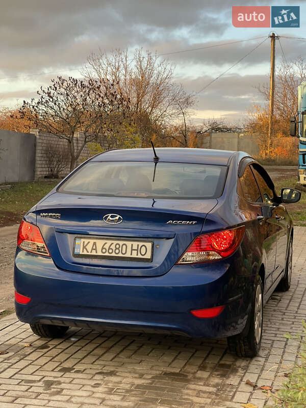 Седан Hyundai Accent 2013 в Харкові