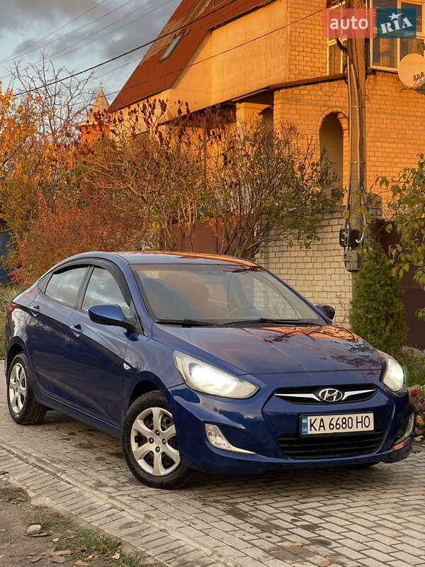 Седан Hyundai Accent 2013 в Харкові