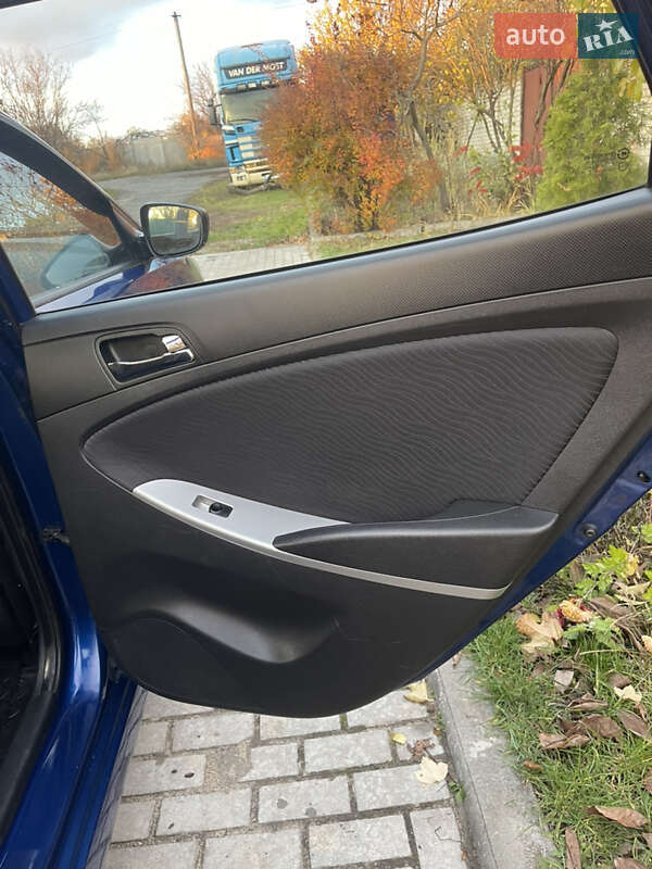 Седан Hyundai Accent 2013 в Харкові