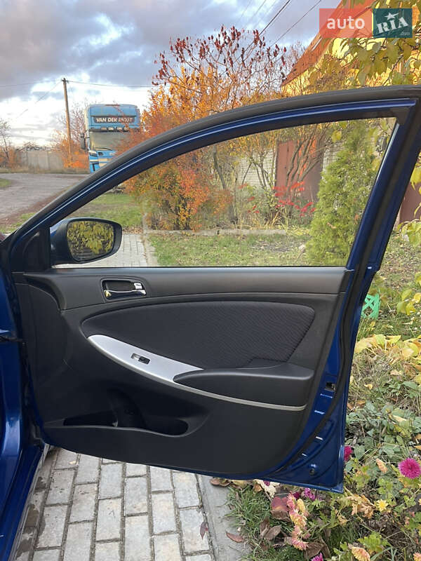 Седан Hyundai Accent 2013 в Харкові
