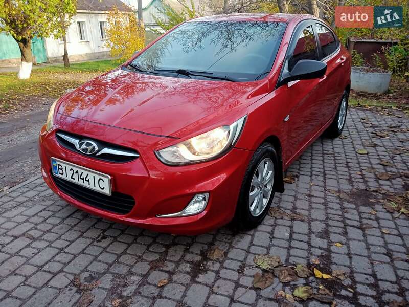 Седан Hyundai Accent 2011 в Полтаві