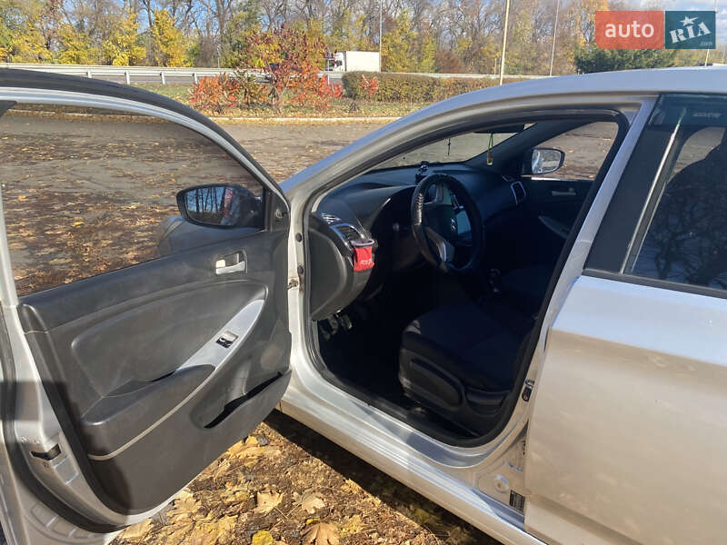 Седан Hyundai Accent 2011 в Полтаві