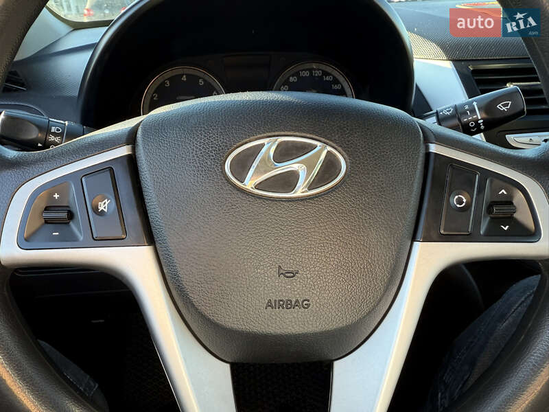 Седан Hyundai Accent 2013 в Кременчуці фото 13 Седан Hyundai Accent 2013 в Кременчуці