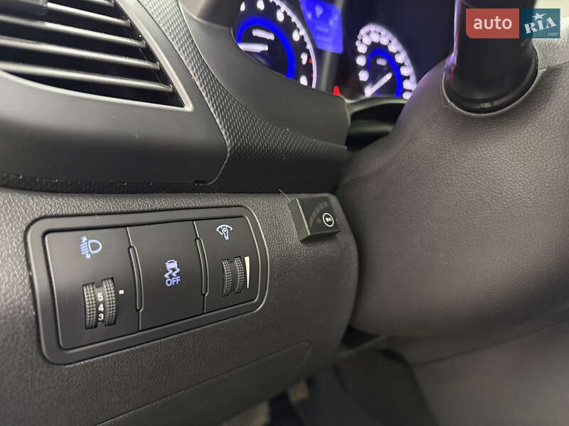 Седан Hyundai Accent 2013 в Одессе фото 14 Седан Hyundai Accent 2013 в Одессе