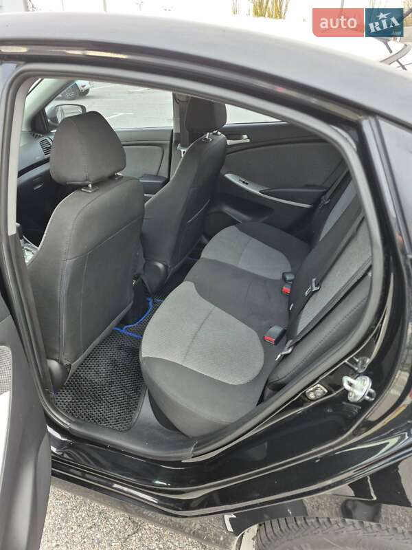 Седан Hyundai Accent 2014 в Киеве