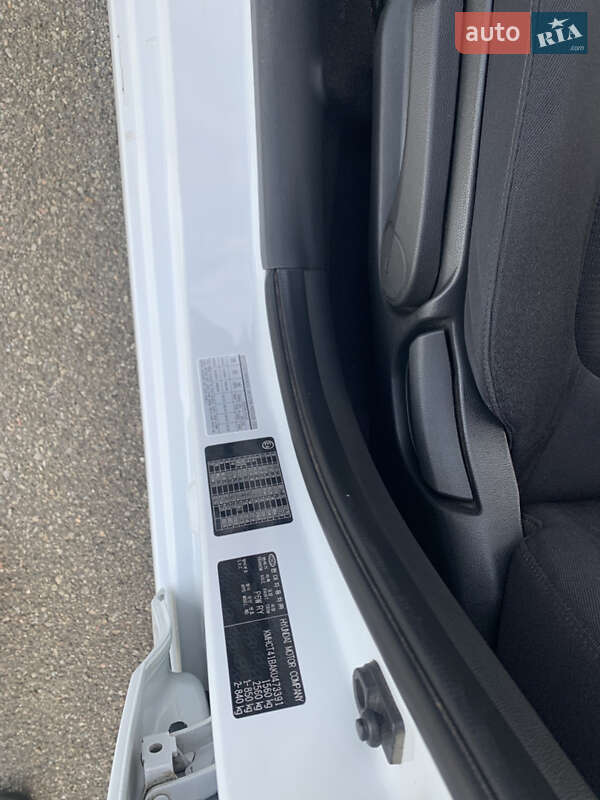 Седан Hyundai Accent 2019 в Києві