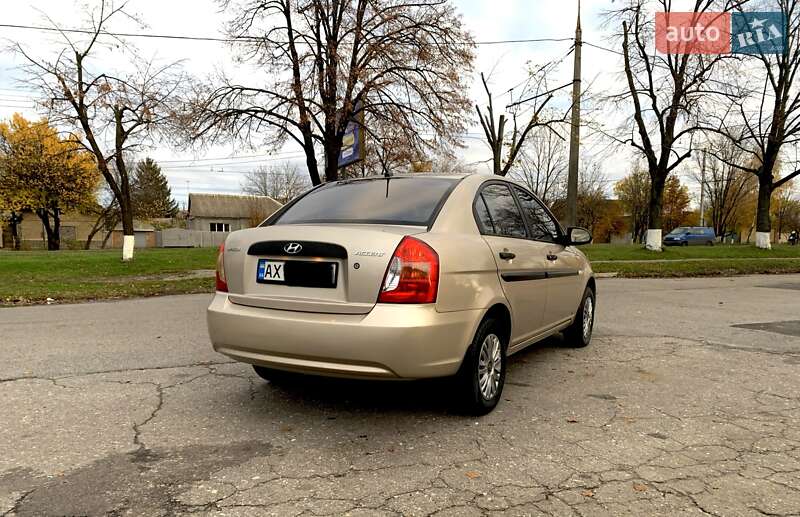 Седан Hyundai Accent 2009 в Харькове