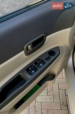 Седан Hyundai Accent 2009 в Харкові