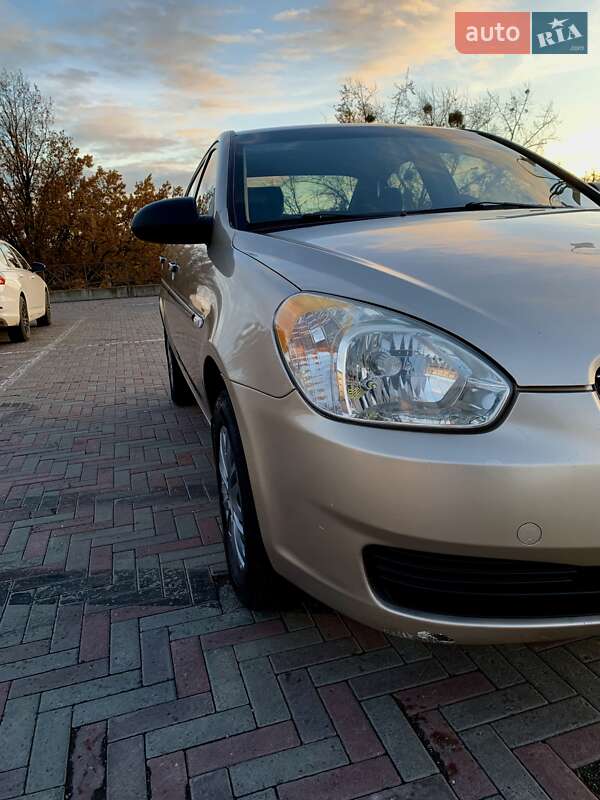 Седан Hyundai Accent 2009 в Харькове