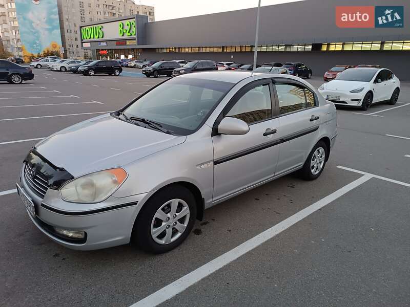 Hyundai Accent 2008