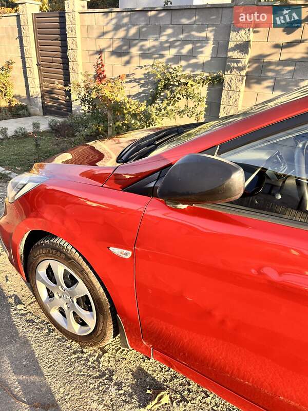 Седан Hyundai Accent 2012 в Одессе фото 52 Седан Hyundai Accent 2012 в Одессе