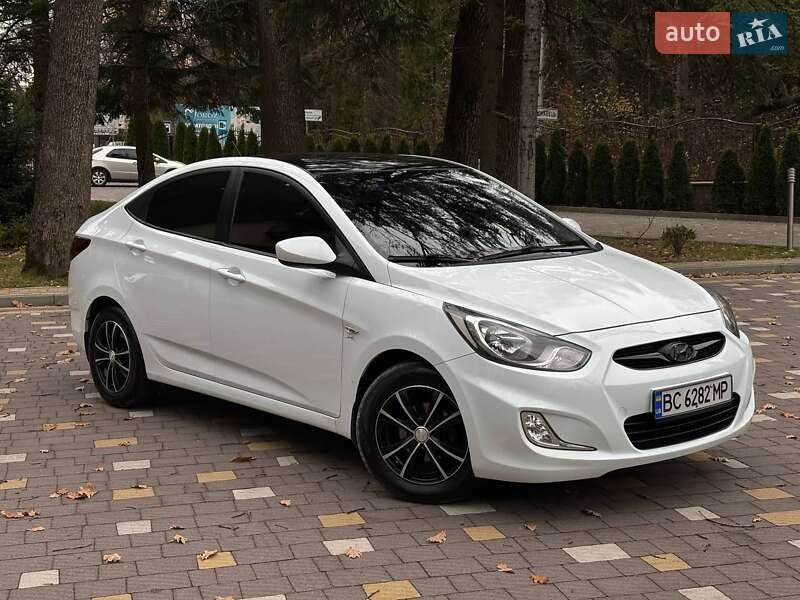 Седан Hyundai Accent 2012 в Трускавце