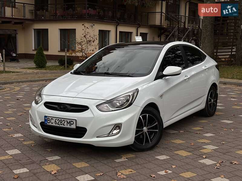 Седан Hyundai Accent 2012 в Трускавце