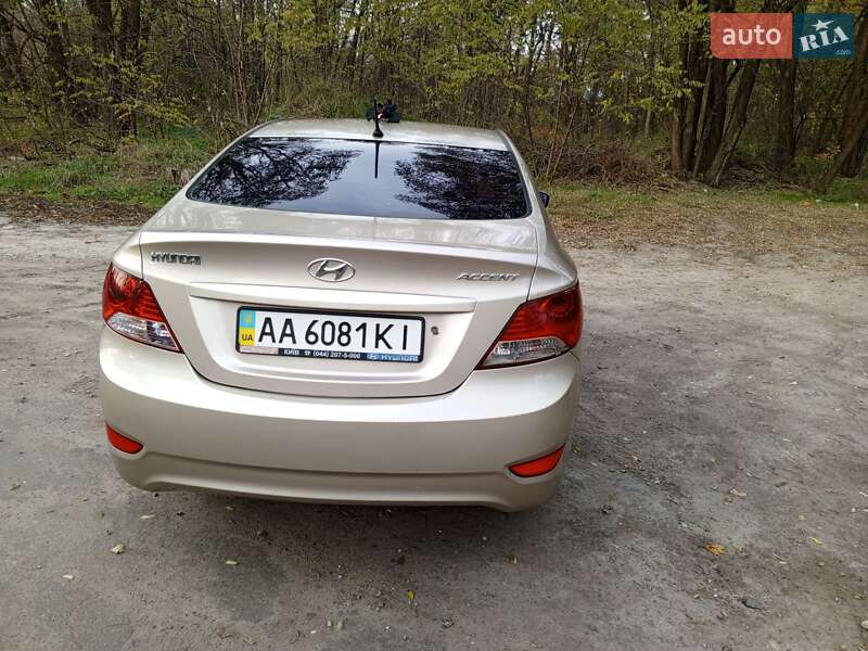 Седан Hyundai Accent 2011 в Києві фото 26 Седан Hyundai Accent 2011 в Києві