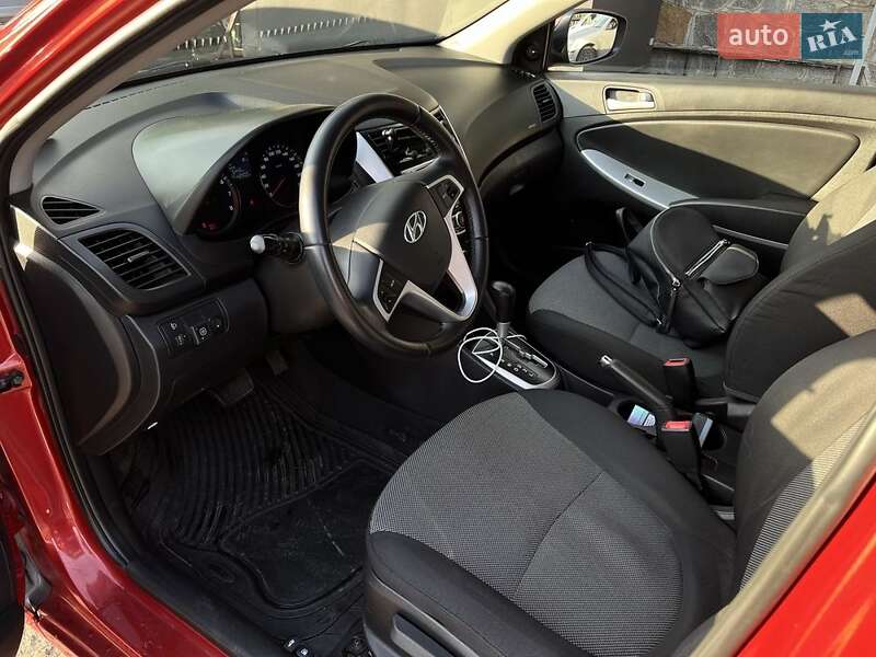 Седан Hyundai Accent 2011 в Киеве фото 10 Седан Hyundai Accent 2011 в Киеве
