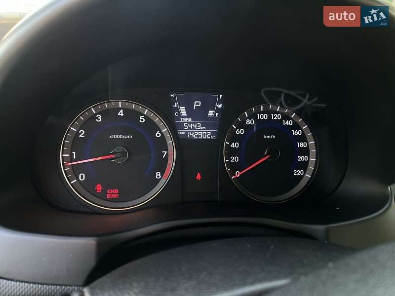 Седан Hyundai Accent 2011 в Киеве фото 12 Седан Hyundai Accent 2011 в Киеве