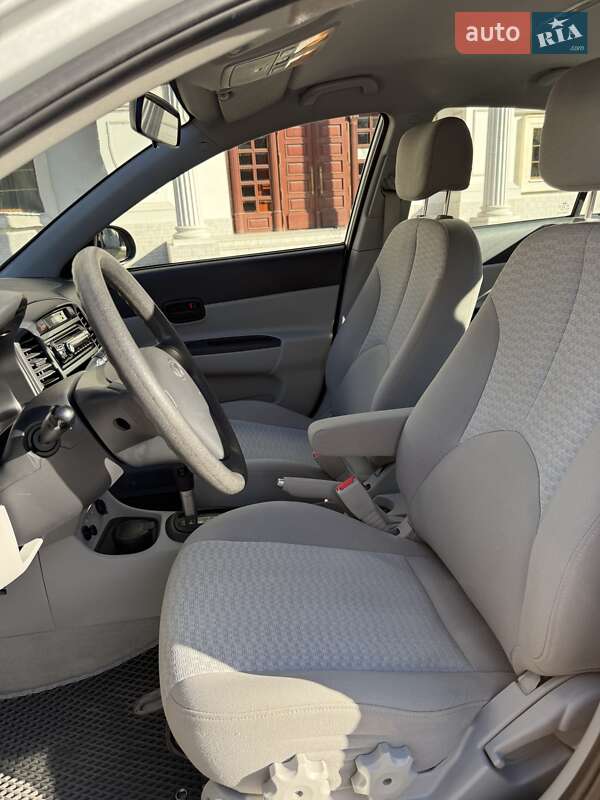 Седан Hyundai Accent 2008 в Одесі