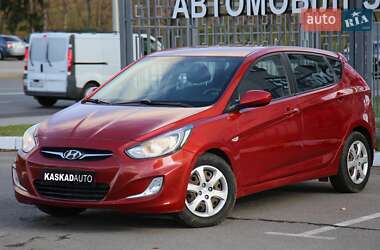 Хэтчбек Hyundai Accent 2012 в Харькове